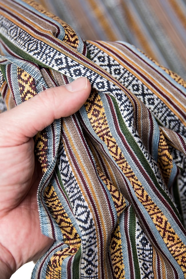 〔50cm切り売り〕ネパール織り生地-薄手〔幅150cm〕 6 - 素敵な質感の布地です。