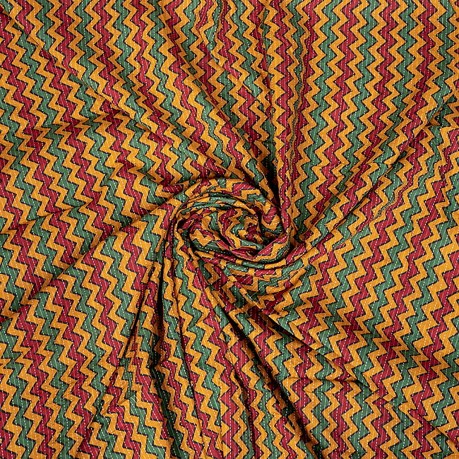 【3個セット】〔1m単位切り売り〕カンタ刺繍がかわいい ジグザグ模様 シェブロン・ストライプ布 ラスタ ラスタ系〔幅約112cm〕 5 - 拡大写真です