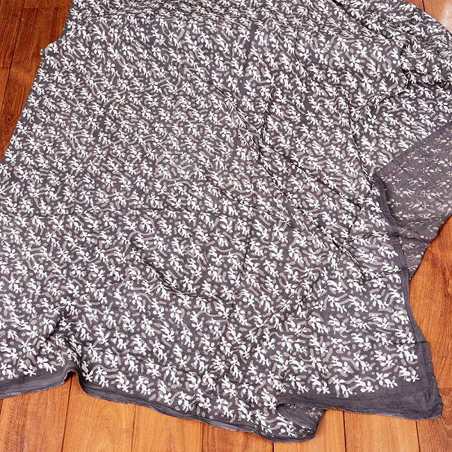 【3個セット】〔1m単位切り売り〕昔ながらの木版泥染め　ダブプリント　グレー系〔幅約113cm〕 7 - 全体写真です