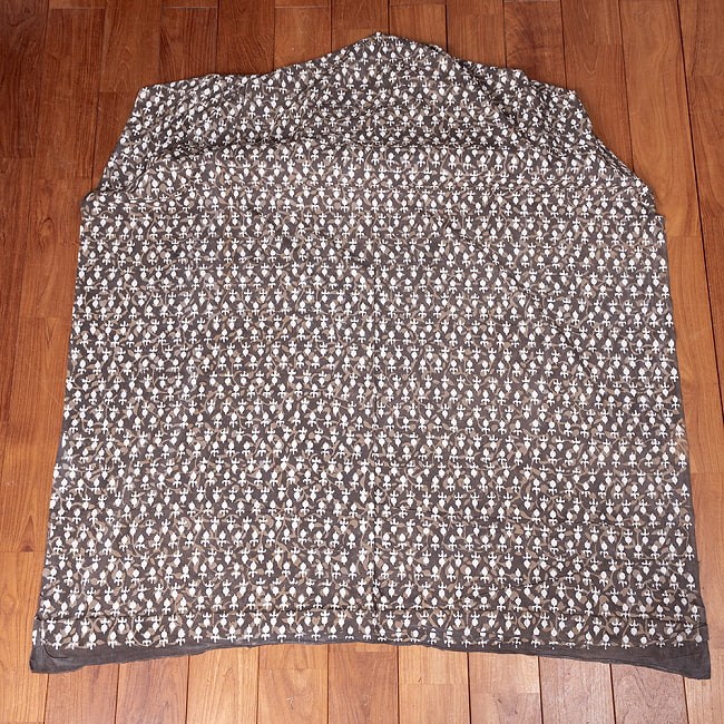 【3個セット】〔1m単位切り売り〕昔ながらの木版泥染め　ダブプリント　グレー系〔幅約115cm〕 3 - 1m単位で、ご注文個数に応じた長さでお送りいたします。横幅100cm以上ある大きな布なので、たっぷり使えます。