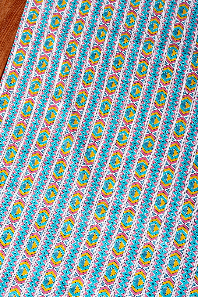 【3個セット】〔1m単位切り売り〕テキスタイルの伝統息づくインドから　エスニックなストライプ布　青緑系〔幅約107cm〕 4 - とても良い雰囲気