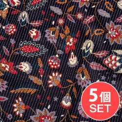 【5個セット】〔1m単位切り売り〕カンタ刺繍がかわいい　ボタニカルデザインの布　ブラック系〔幅約108cm〕の商品写真