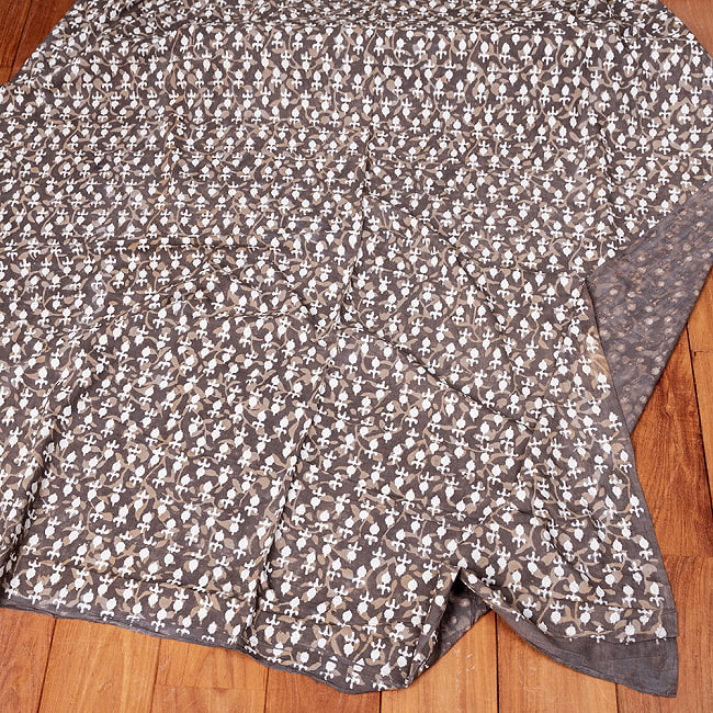 【5個セット】〔1m単位切り売り〕昔ながらの木版泥染め ダブプリント グレー系〔幅約115cm〕 7 - 全体写真です