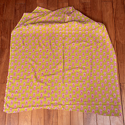 【5個セット】〔1m単位切り売り〕南インドの民族模様　昔ながらのペイズリー布　黄緑系〔幅約109cm〕 - サブ3