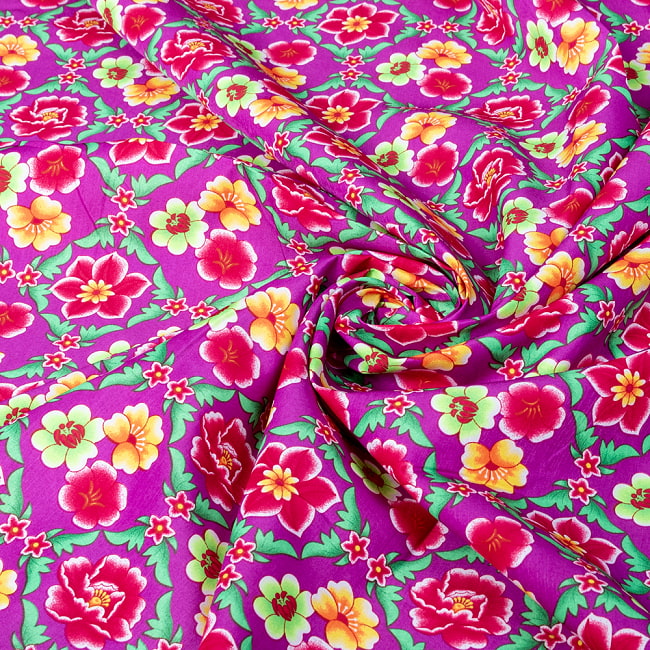 【3個セット】〔1m単位切り売り〕アジアのレトロ花柄ファブリック　生地　東北大花布　ヴィンテージ風　昭和レトロ〔約159cm〕 - パープル 7 - 別の角度からの写真です