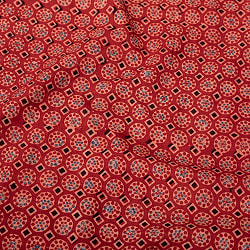 【3個セット】〔1m単位切り売り〕アジュラックプール村からやってきた　昔ながらの木版染めアジュラックデザイン布〔約113cm〕 - レッド系 - サブ5