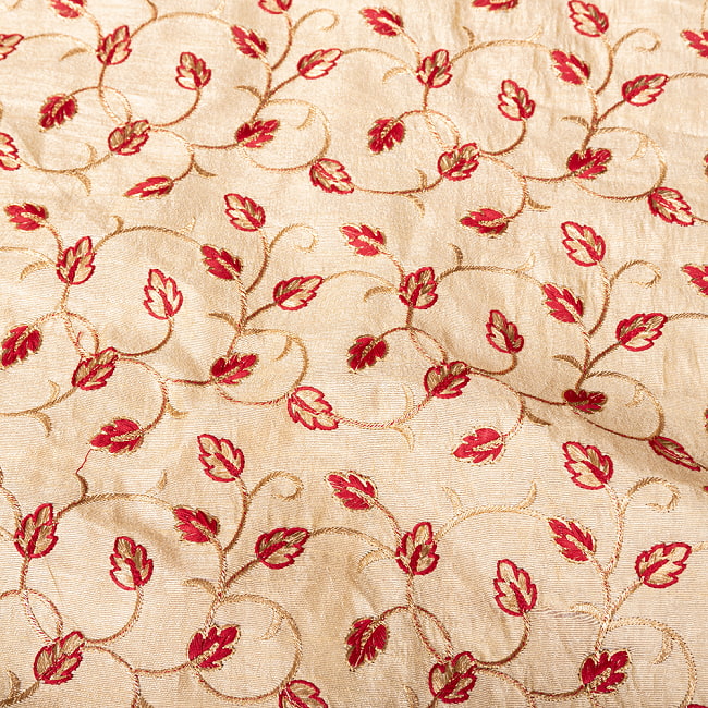 【3個セット】〔1m単位切り売り〕インドの伝統ザルドジ刺繍スタイルの更紗模様布〔107cm〕 5 - 拡大写真です