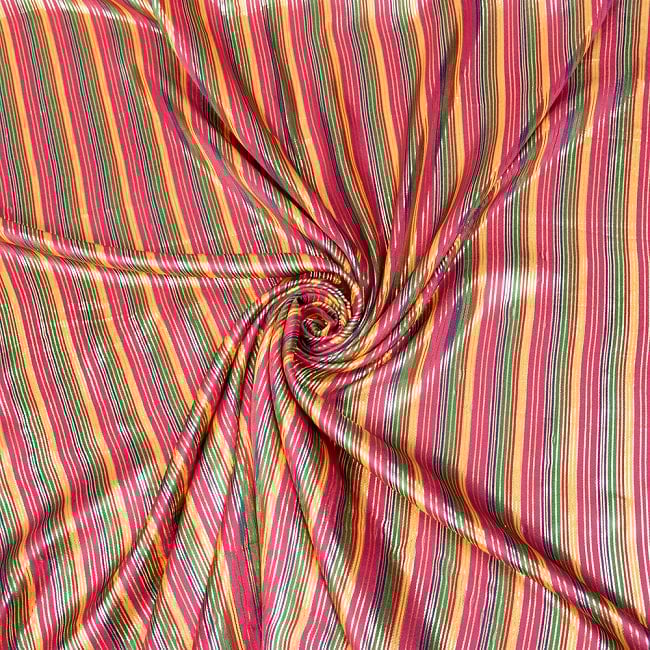 【3個セット】〔1m単位切り売り〕インドの伝統模様布　ボーダー　ストライプ柄〔約103cm〕カッパー系 6 - 陰影があるとこのような感じになります