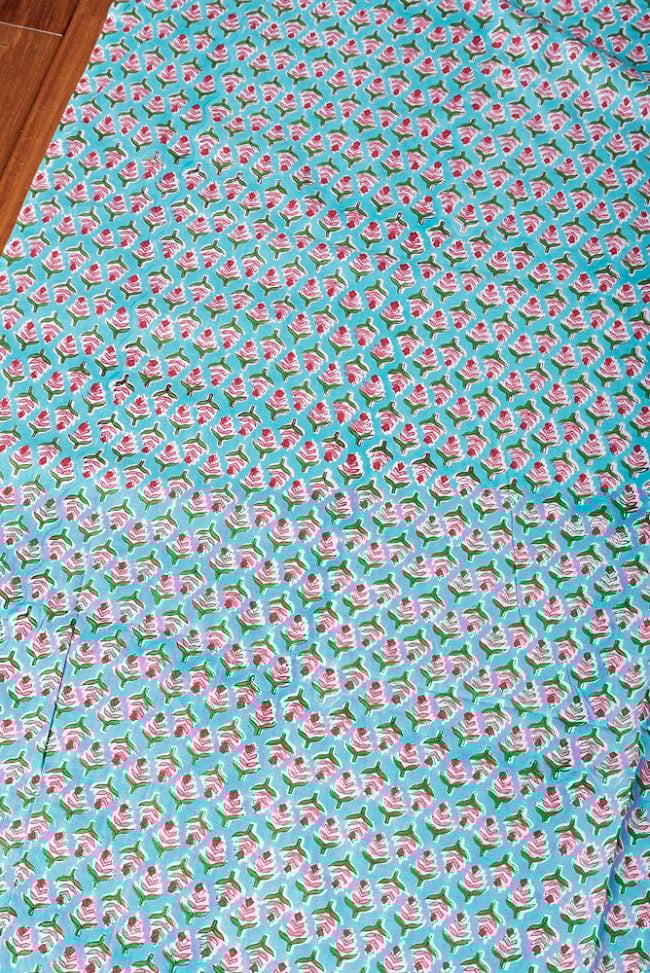 【3個セット】〔1m単位切り売り〕ジャイプル　職人手作り木版染め　色彩美しいボタニカルデザイン　おしゃれ　生地　花柄　テーブルクロス　刺繍素材などへ〔幅約105cm〕 - 青緑系 4 - 1mの長さごとにご購入いただけます。