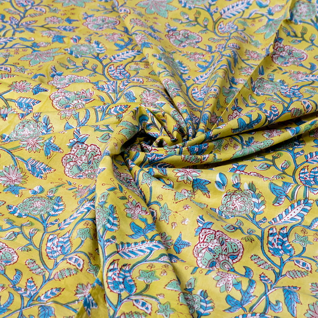 【3個セット】〔1m単位切り売り〕ジャイプル 職人手作り木版染め 色彩美しいボタニカルデザイン おしゃれ 生地 花柄 テーブルクロス 刺繍素材などへ〔幅約111cm〕 - ウグイス系 7 - とても良い風合いです