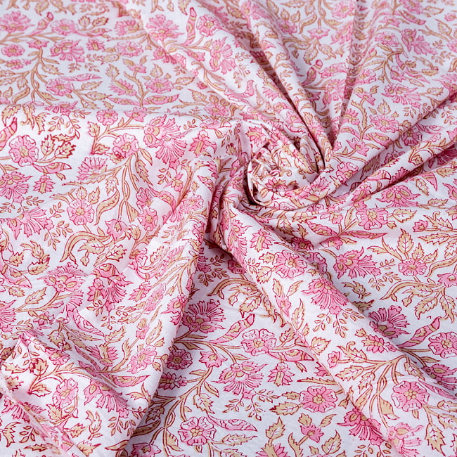 【3個セット】〔1m単位切り売り〕ジャイプル　職人手作り木版染め　色彩美しいボタニカルデザイン　おしゃれ　生地　花柄　テーブルクロス　刺繍素材などへ〔幅約111cm〕 - ピンク系 7 - とても良い風合いです