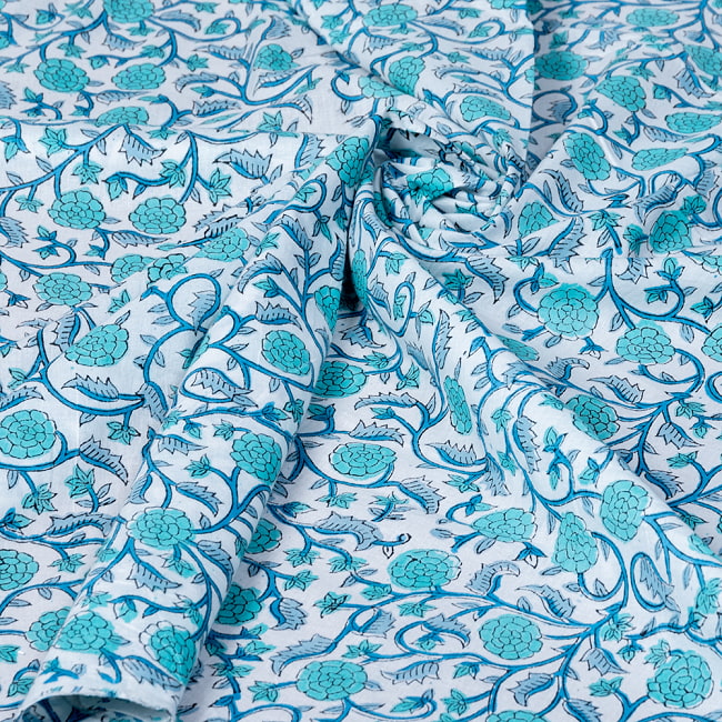 【3個セット】〔1m単位切り売り〕ジャイプル　職人手作り木版染め　色彩美しいボタニカルデザイン　おしゃれ　生地　花柄　テーブルクロス　刺繍素材などへ〔幅約111cm〕 - ブルーグリーン系 7 - とても良い風合いです