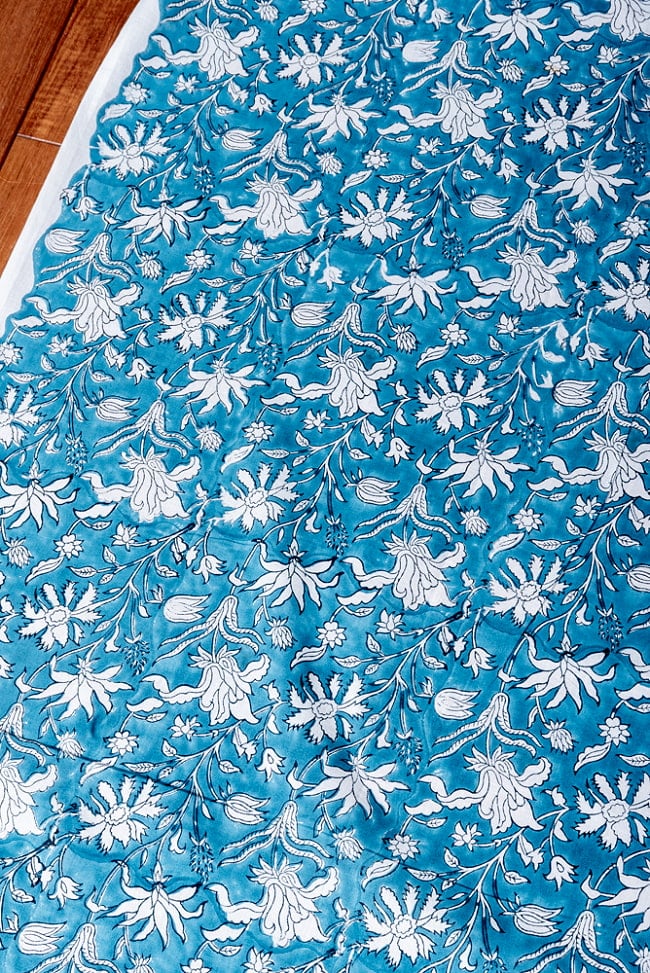 【3個セット】〔1m単位切り売り〕ジャイプル　職人手作り木版染め　色彩美しいボタニカルデザイン　おしゃれ　生地　花柄　テーブルクロス　刺繍素材などへ〔幅約112.5cm〕 - ブルー系 4 - 1mの長さごとにご購入いただけます。