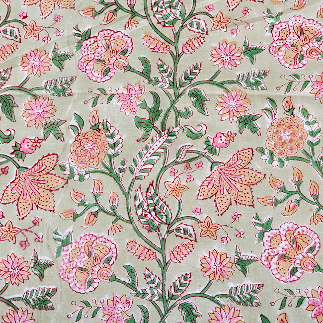 【3個セット】〔1m単位切り売り〕ジャイプル　職人手作り木版染め　色彩美しいボタニカルデザイン　おしゃれ　生地　花柄　テーブルクロス　刺繍素材などへ〔幅約112cm〕 - ライトグリーン系 5 - インドならではの布ですね。