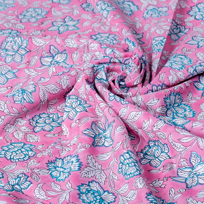 【3個セット】〔1m単位切り売り〕ジャイプル　職人手作り木版染め　色彩美しいボタニカルデザイン　おしゃれ　生地　花柄　テーブルクロス　刺繍素材などへ〔幅約113cm〕 - ピンク系 7 - とても良い風合いです