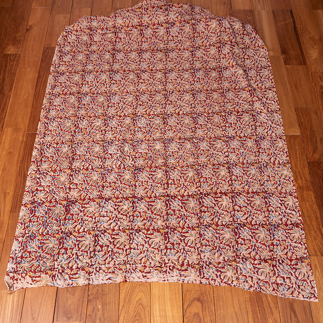 【3個セット】〔1m単位切り売り〕伝統息づく南インドから 昔ながらの木版染め更紗模様布 - 赤系〔横幅:約121cm〕 4 - 全体を広げてみたところです。1mの長さごとにご購入いただけます。