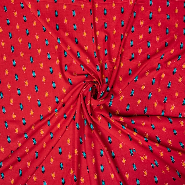 【3個セット】〔1m単位切り売り〕南インドの絣織り風パターン布〔約106cm〕 - 赤 6 - 生地の拡大写真です。とても良い風合いです。