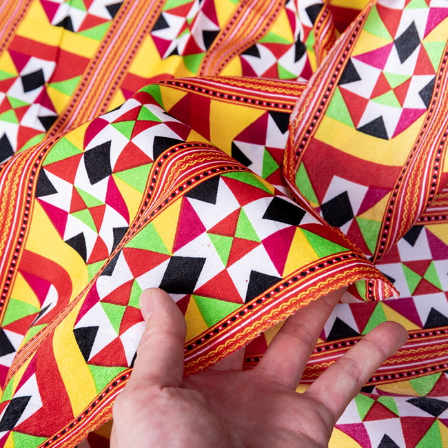 【3個セット】〔1m単位切り売り〕民族系ファブリック　生地　幾何学模様　アフリカンファブリック　フォークロア　民俗的　トライバル〔約162.5cm〕 8 - しっかりとした生地感です