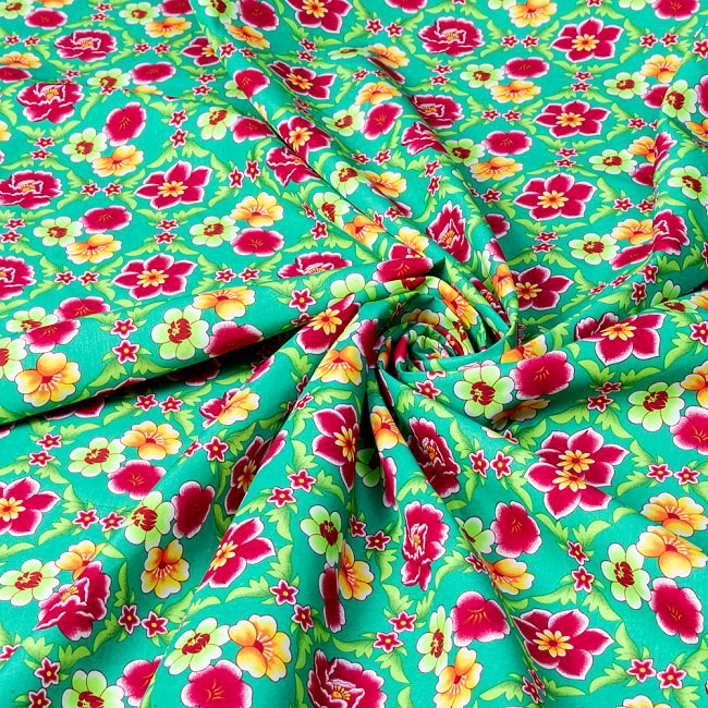 【5個セット】〔1m単位切り売り〕アジアのレトロ花柄ファブリック　生地　東北大花布　ヴィンテージ風　昭和レトロ〔約160cm〕 - グリーン 7 - 別の角度からの写真です
