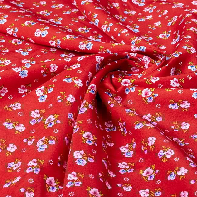 【5個セット】〔1m切単位り売り〕アジアのレトロ小花柄ファブリック　ヴィンテージ風　昭和レトロ〔約162.5cm〕 - レッド 7 - 別の角度からの写真です
