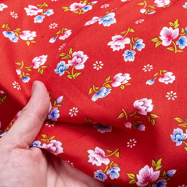 【5個セット】〔1m切単位り売り〕アジアのレトロ小花柄ファブリック　ヴィンテージ風　昭和レトロ〔約162.5cm〕 - レッド 8 - しっかりとした生地感です