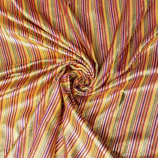 【5個セット】〔1m切単位り売り〕インドの伝統模様布　ボーダー　ストライプ柄〔約103cm〕カラフル系 6 - 陰影があるとこのような感じになります