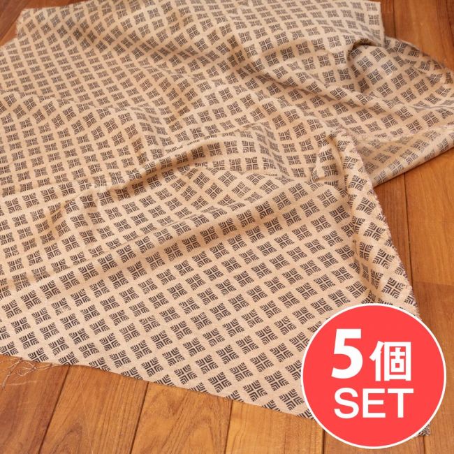 【5個セット】〔1m切単位り売り〕タッサーシルク風　インドのかわいい伝統模様生地〔約113cm〕ベージュ系の写真セット,キラキラ布,豪華な布,切り売り　テーブルクロス　おしゃれ,計り売り布,布 生地,アジア布,手芸,アジアン,ファブリック,ソファーカバー