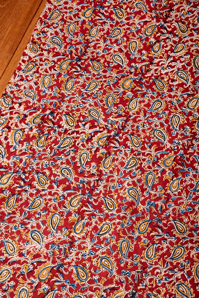 【5個セット】〔1m切単位り売り〕伝統息づく南インドから 昔ながらの木版染め更紗模様布〔約106cm〕 - レッド 4 - 1mの長さごとにご購入いただけます。