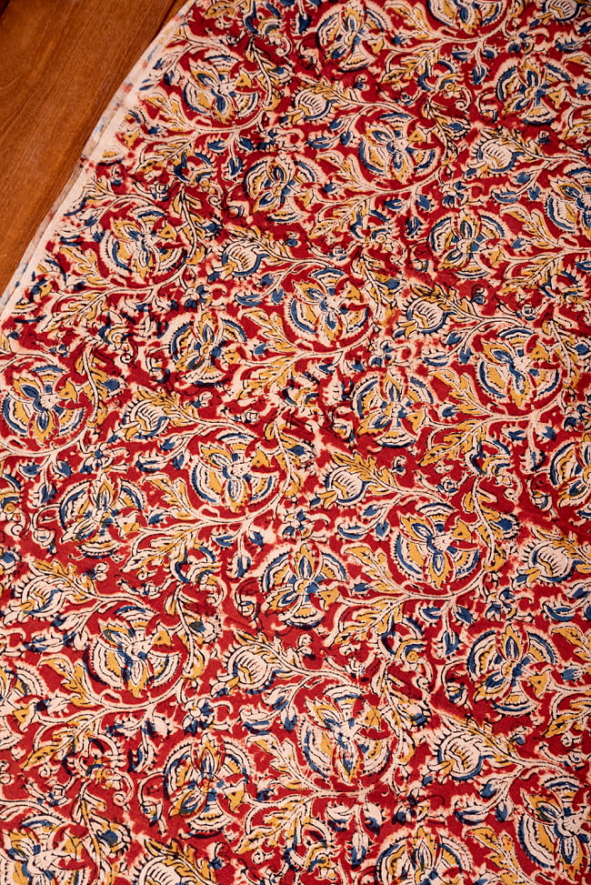 【5個セット】〔1m単位切り売り〕伝統息づく南インドから 昔ながらの木版染め更紗模様布〔約106cm〕 - レッド 4 - 1mの長さごとにご購入いただけます。