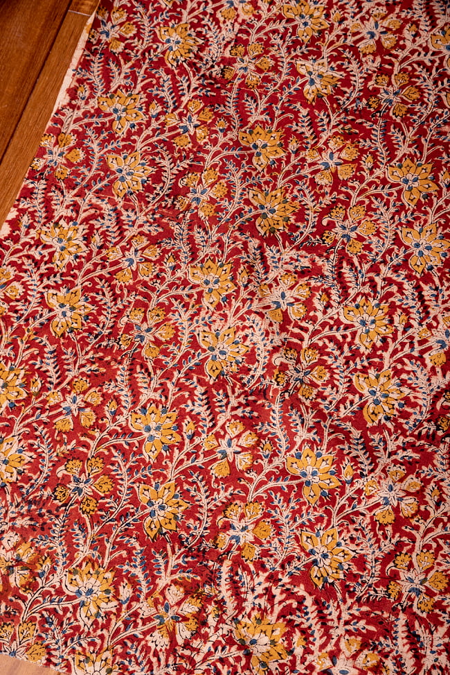 【5個セット】〔1m切単位り売り〕伝統息づく南インドから　昔ながらの木版染め更紗模様布〔約106cm〕 - レッド 4 - 1mの長さごとにご購入いただけます。