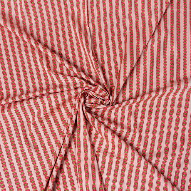 【5個セット】〔1m切単位り売り〕南インドのアローストライプ布〔幅約104.5cm〕 - ホワイト×ピンク系 5 - インドならではの布ですね。