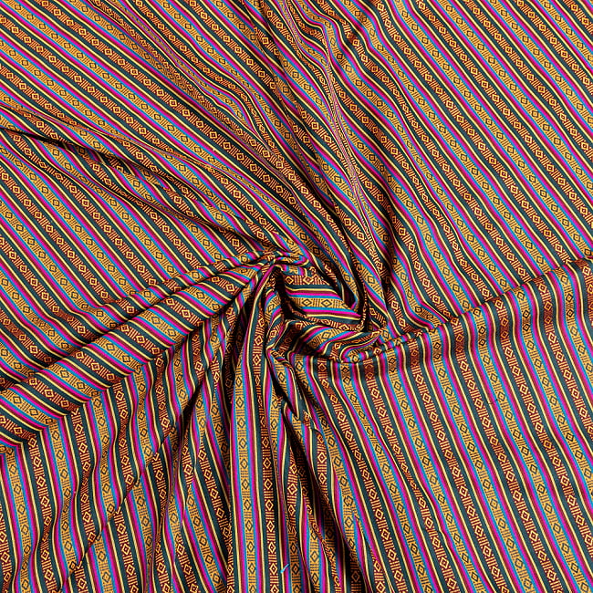 【3個セット】〔50cm切り売り〕ネパール伝統のコットン織り生地　薄手〔幅約150cm〕 5 - 厚みも十分あるしっかりとした生地です