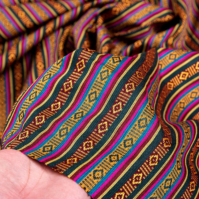 【3個セット】〔50cm切り売り〕ネパール伝統のコットン織り生地　薄手〔幅約150cm〕 7 - しっかりとした生地です