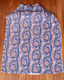 【3個セット】〔1m単位切り売り〕ジャイプル　職人手作り木版染め　色彩美しいボタニカルデザイン〔幅約111cm〕〔ブルー系　更紗柄〕　おしゃれ　生地　テーブルクロス　手芸素材などへ - サブ3