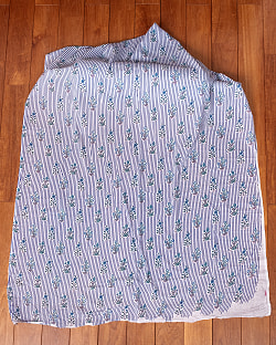 【3個セット】〔1m単位切り売り〕ジャイプル　職人手作り木版染め　色彩美しいボタニカルデザイン〔幅約113cm〕〔ブルー系　更紗柄〕　おしゃれ　生地　テーブルクロス　手芸素材などへ - サブ3