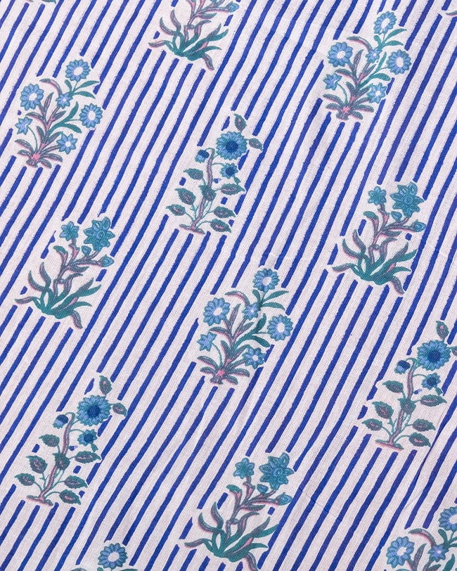 【3個セット】〔1m単位切り売り〕ジャイプル　職人手作り木版染め　色彩美しいボタニカルデザイン〔幅約113cm〕〔ブルー系　更紗柄〕　おしゃれ　生地　テーブルクロス　手芸素材などへ 4 - 1mの長さごとにご購入いただけます。