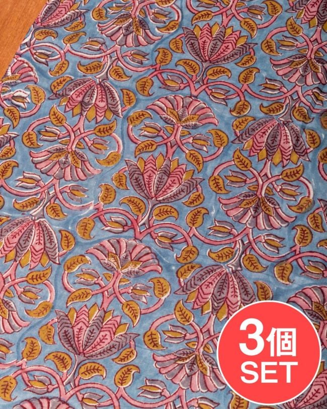 【3個セット】〔1m単位切り売り〕ジャイプル　職人手作り木版染め　色彩美しいボタニカルデザイン〔幅約110cm〕〔グレー系　更紗柄〕　おしゃれ　生地　テーブルクロス　手芸素材などへの写真セット,切り売り生地,テーブルクロス,マルチクロス,ボタニカル,プロヴァンス,更紗,量り売り布,アジア布 量り売り,手芸,裁縫,アジアン,ファブリック