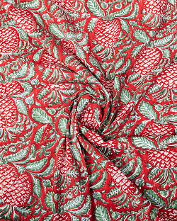 【5個セット】〔1m単位切り売り〕ジャイプル　職人手作り木版染め　色彩美しいボタニカルデザイン〔幅約109cm〕〔レッド系　パイナップル柄〕　おしゃれ　生地　テーブルクロス　手芸素材などへ - サブ5