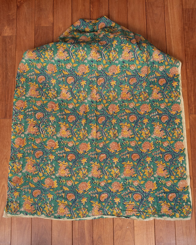 【5個セット】〔1m単位切り売り〕ジャイプル　職人手作り木版染め　色彩美しいボタニカルデザイン〔幅約108cm〕〔グリーン系　更紗柄〕　おしゃれ　生地　テーブルクロス　手芸素材などへ 3 - 生地を広げてみたところです。横幅もしっかりあります。注文個数に応じた長さにカットしてお送りいたします。