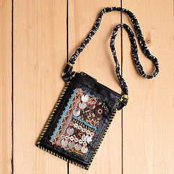 【一点物】アラブコインとトライバル刺繍のレザーショルダーバッグ　ブラックDの商品写真