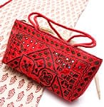 ラジャスタン刺繍ミラー付きバッグ - 朱色の商品写真