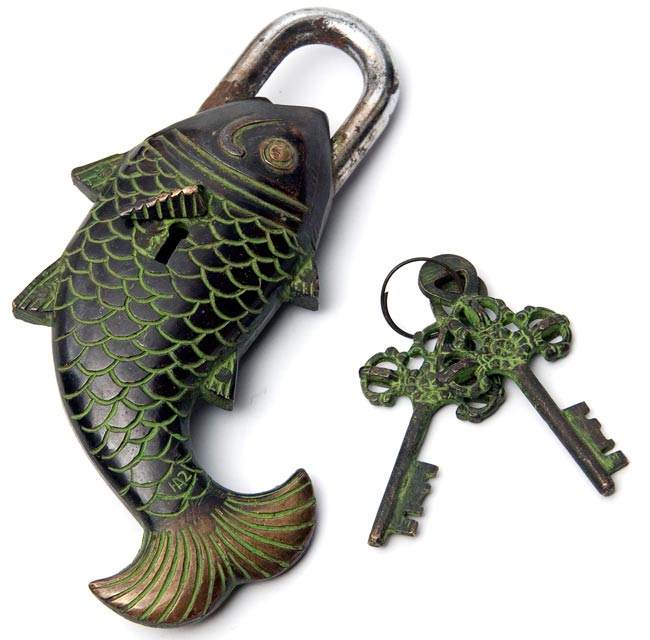 インド品質]マツヤ 魚型からくり南京錠 - 黒色 の通販 - TIRAKITA.COM