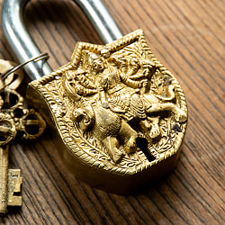 アンティック風南京錠- ドゥルガー - サブ2