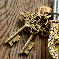 アンティック風南京錠- ドゥルガー - サブ3