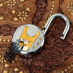 インドの南京錠 - HITSON HERO - サブ3