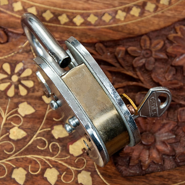 インドの南京錠 - Cedila DISCOVERY の通販 - TIRAKITA.COM