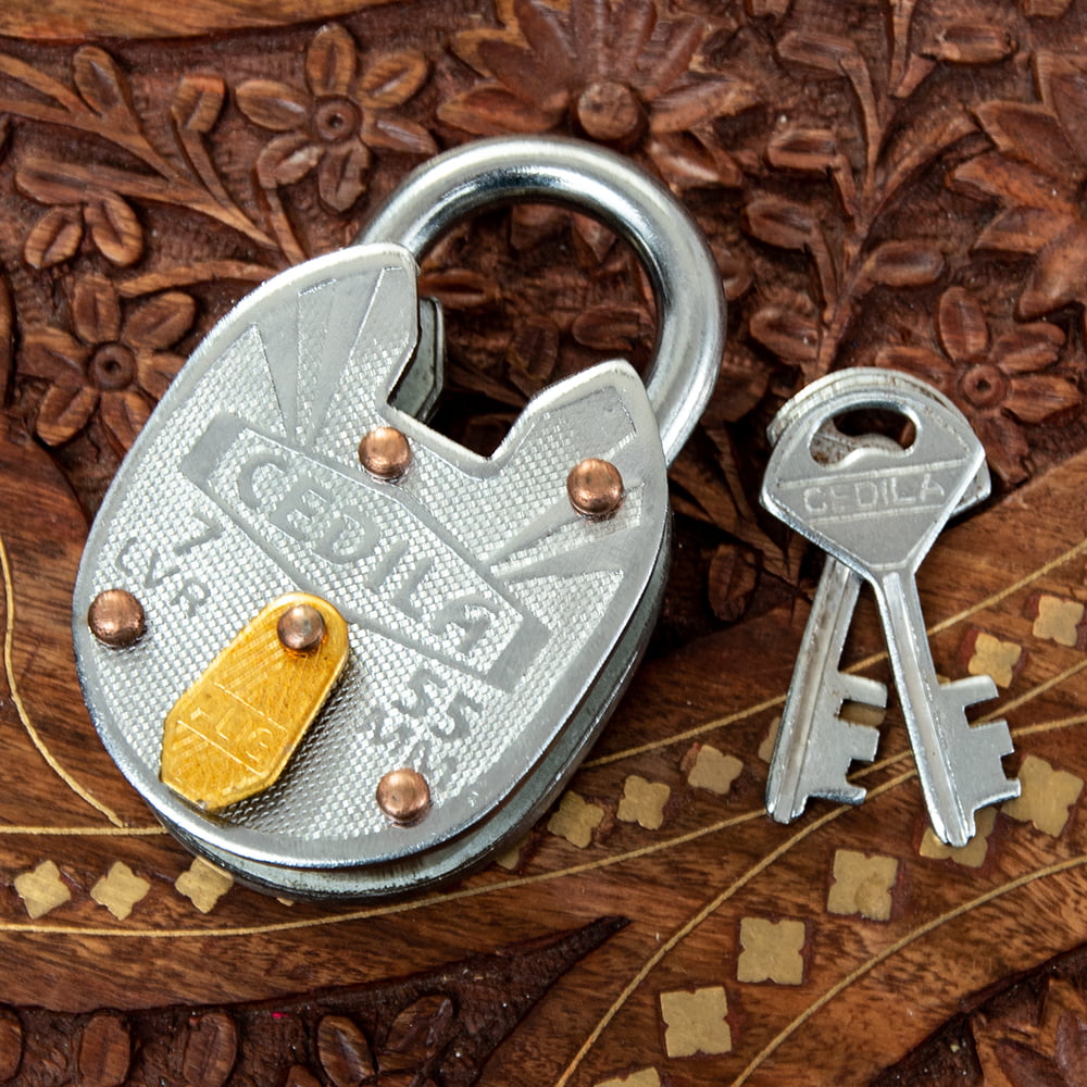 インドの南京錠 - Cedila DISCOVERY の通販 - TIRAKITA.COM