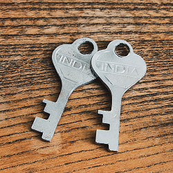 インドの南京錠 Weston T-20 5.5cm x 4cm程度 - サブ4