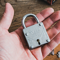 インドの南京錠 Syria Power 7cm x 4.5cm程度 - サブ5