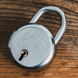 インドの南京錠 Weston T-20 7cm x 4.5cm程度 - サブ2